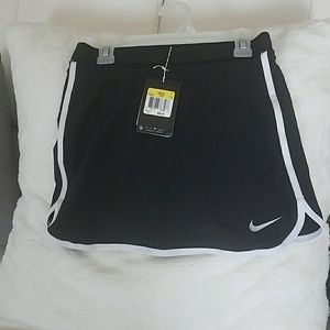 **SOLD** NIKE Dri fit Skirt